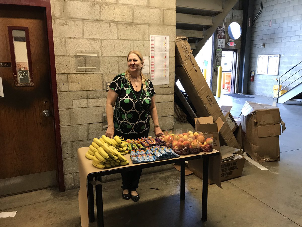 Happy Founders Day UPS!!! Happy Friday to many UPS families and hard working people! #FridayVibes #UPS #WeAreONE