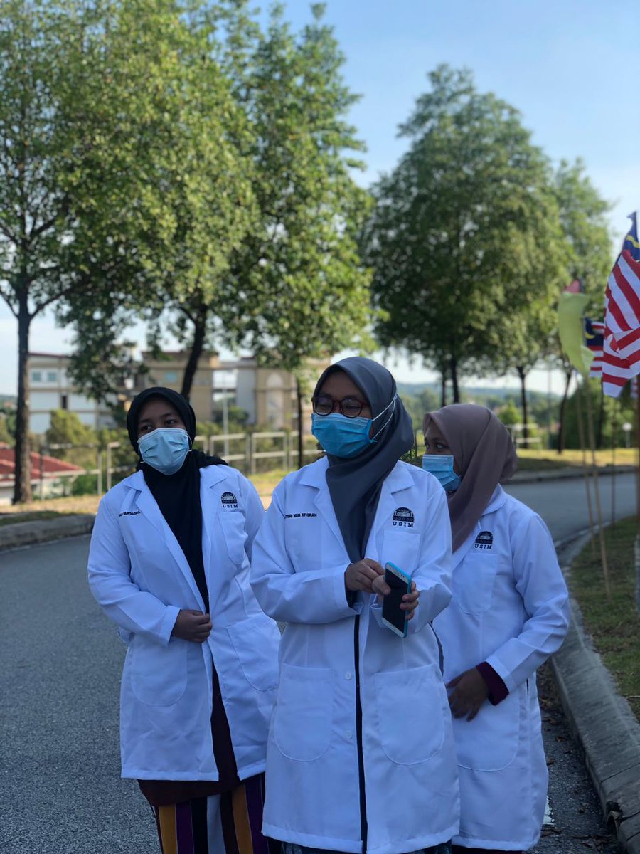 USIMLibrary's tweet photo. MERDEKA VIBES @ USIM LIBRARY
Thank You Gais..!
-----
Pelajar Tamhidi Perubatan Sesi 2020/2021
Norqistina Insyirah
Nur Izzah
Puteri Nur Athirah
Marzidah
#USIMLibrary
#merdekavibes
#MalaysiaPrihatin https://t.co/8EApXvRbKO