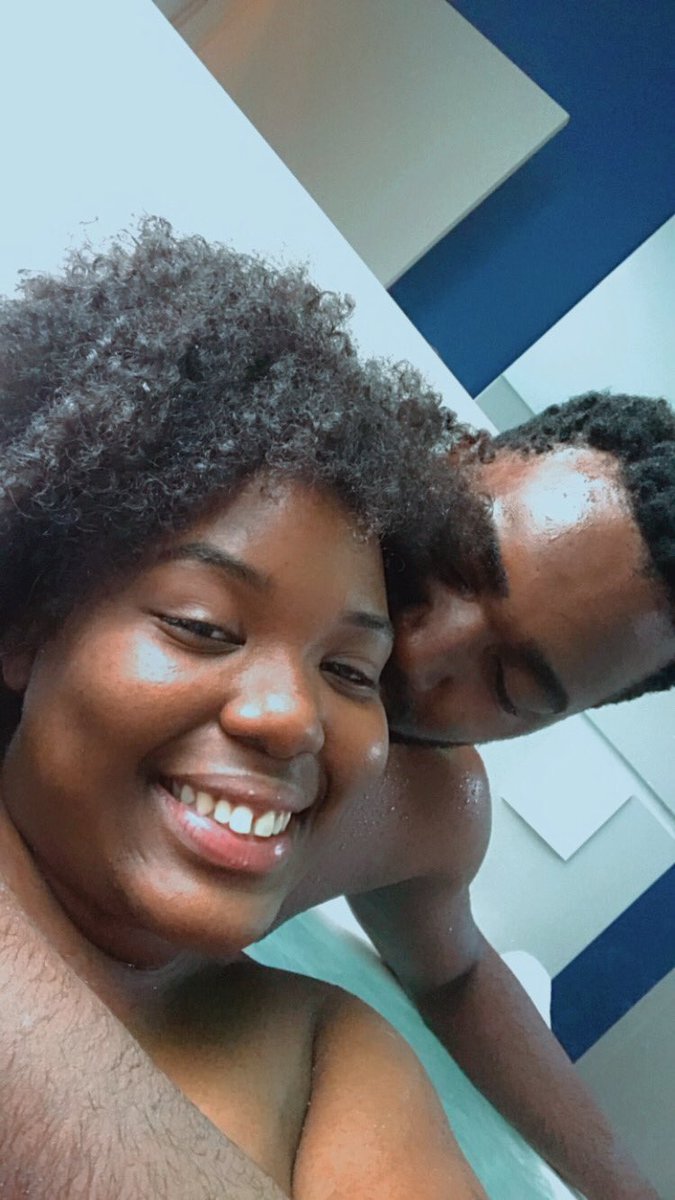 estherruthh's tweet photo. Td amor do mundo pra nos🤞🏾👩🏾��🤝‍👨🏿🥵❤️ https://t.co/VzoWtMoOvk