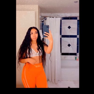 _AriArianaa's tweet photo. #NewProfilePic https://t.co/q4x1RWB9L8