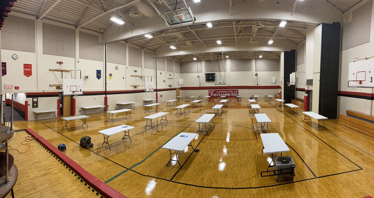 FallsPto's tweet photo. The PTO and Elementary wants to send out a huge thank you to @StPiusVCF @CannonCommunity @TrueNorthChurch and @FamilyFarez The #elementary will have lunch outside of the classroom. lunch will be in cafeteria or gym
#bestcommunityever #smalltownlove #smalltownpride https://t.co/ArnuLBty3m