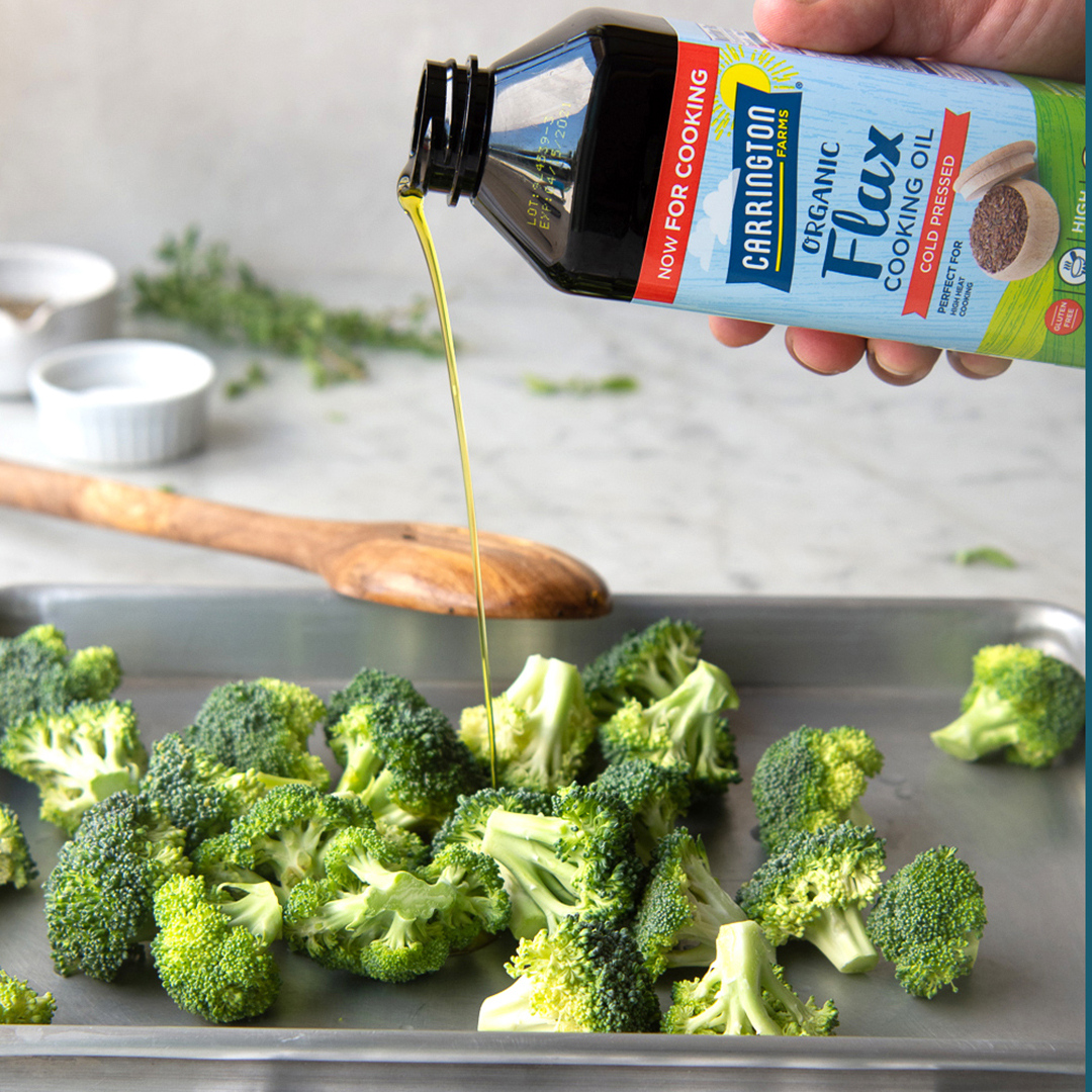 Our cold-pressed Flax Cooking Oil is a super-sub for butter, canola or olive oil. Time to get roasting - get yours in our shop now. 

carringtonfarms.com/organic-flax-c…