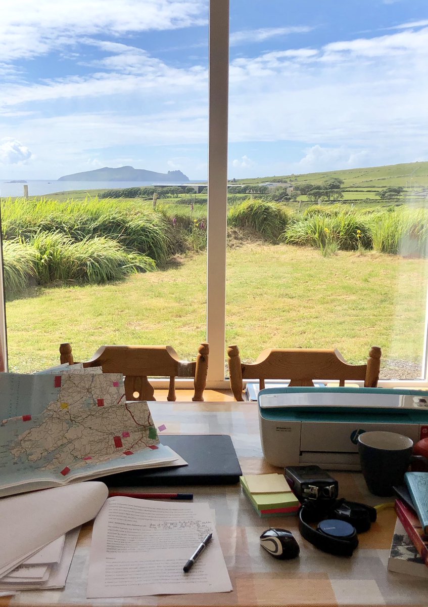 An Fear Marbh provided great inspiration when I ran away to #Kerry to write parts of ‘The Darkness Echoing’. Looking forward to when I can escape to write again. #Blaskets #Dunquin #writing #DunChaoin #wildatlanticway #thedarknessechoing #irishhistory