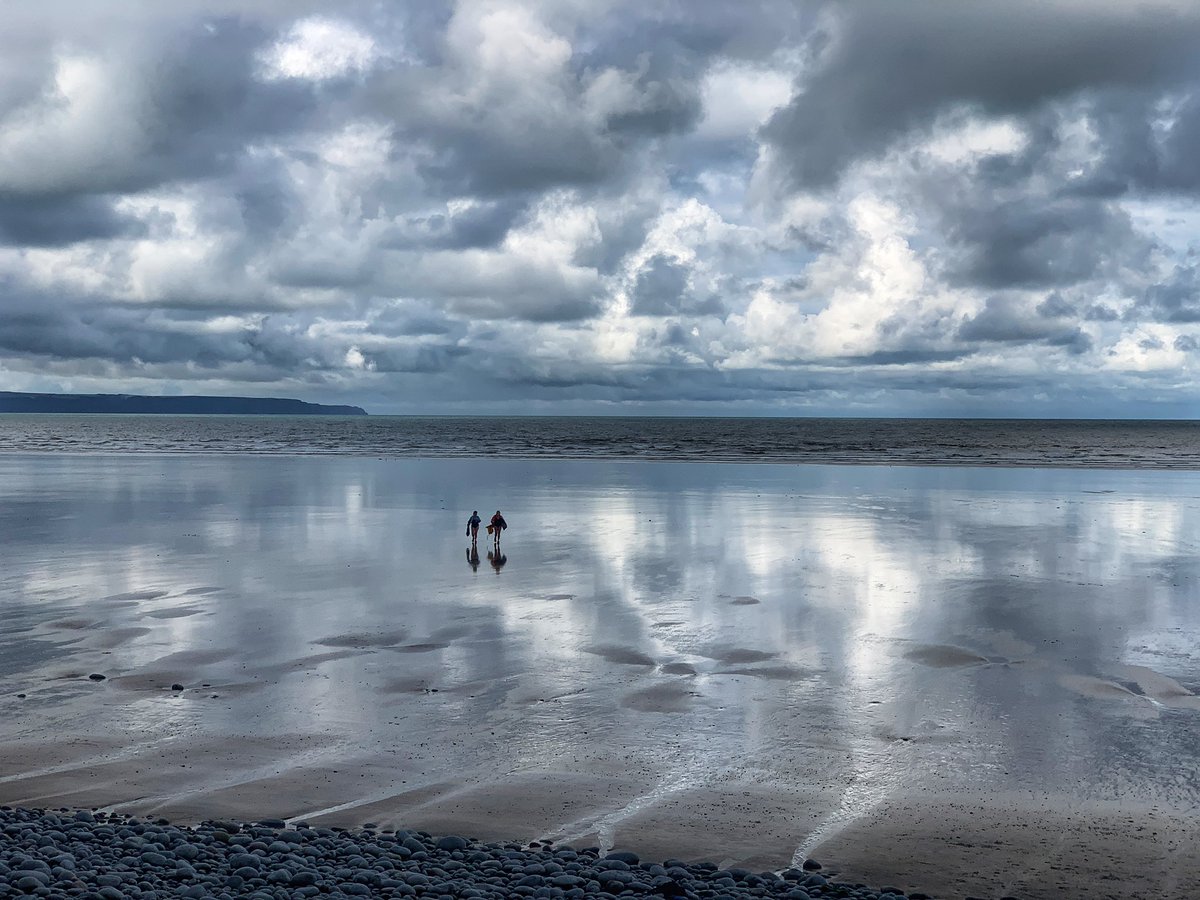 thisdevon's tweet photo. Morning all, lovely walk on the beach , blustery but makes you feel alive #Devon #this_devon #northamburrowscountrypark #westwardho #ilovenorthdevon #thisdevon #devonscenery #thisisdevon #north_devon #devonholidays #summer2020 #devonlife
@devonlive @Devonlifemag @northdevon https://t.co/VwBAZCZVQI