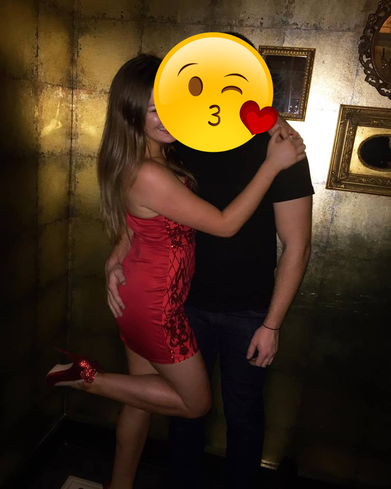 HollyTakesAll's tweet photo. RT game 

3/3/3 for 3 hrs, 1 comment max 

Once he's paid this, I'll tell him what his debt contract is set for 👿

And he has no option not to pay, I have 
- his facebook locked down
- his address
- his work 
- his national insurance 
- nudes
- mummies phone number
- his sister https://t.co/vY2DWZUe7y