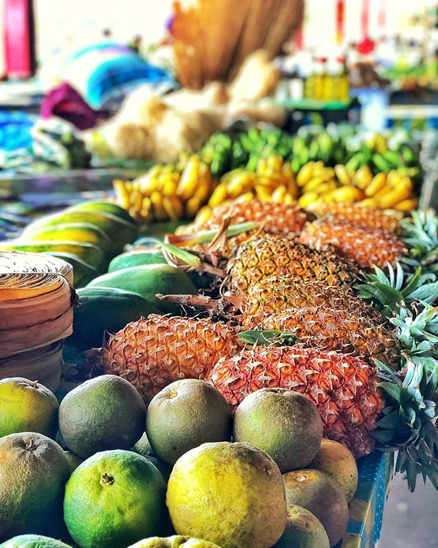 FlySamoaAirways's tweet photo. Delicious local fruit and vegetables, souvenirs, clothing and ready-to-eat local specialities. This is one of the best ways to really experience Samoan life. 🌺. #flysamoaairways #farmersmarket

Fa'afetai 📷   @JamilyTv https://t.co/C33fz4wEPF