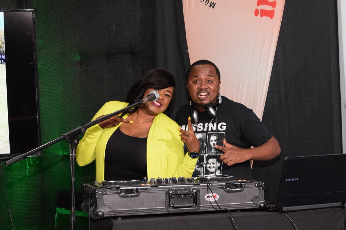 Who with these ones🤣🤣🤣🤣🤣
@nyoxxkatta na <a href="/djmacjoj/">Dj Macjoj</a> 🙌🙌🙌🙌

Good job my people on #InooroFridayMugithiNight 
#InooroFridayMugithiNight 
#InooroFridayMugithiNight