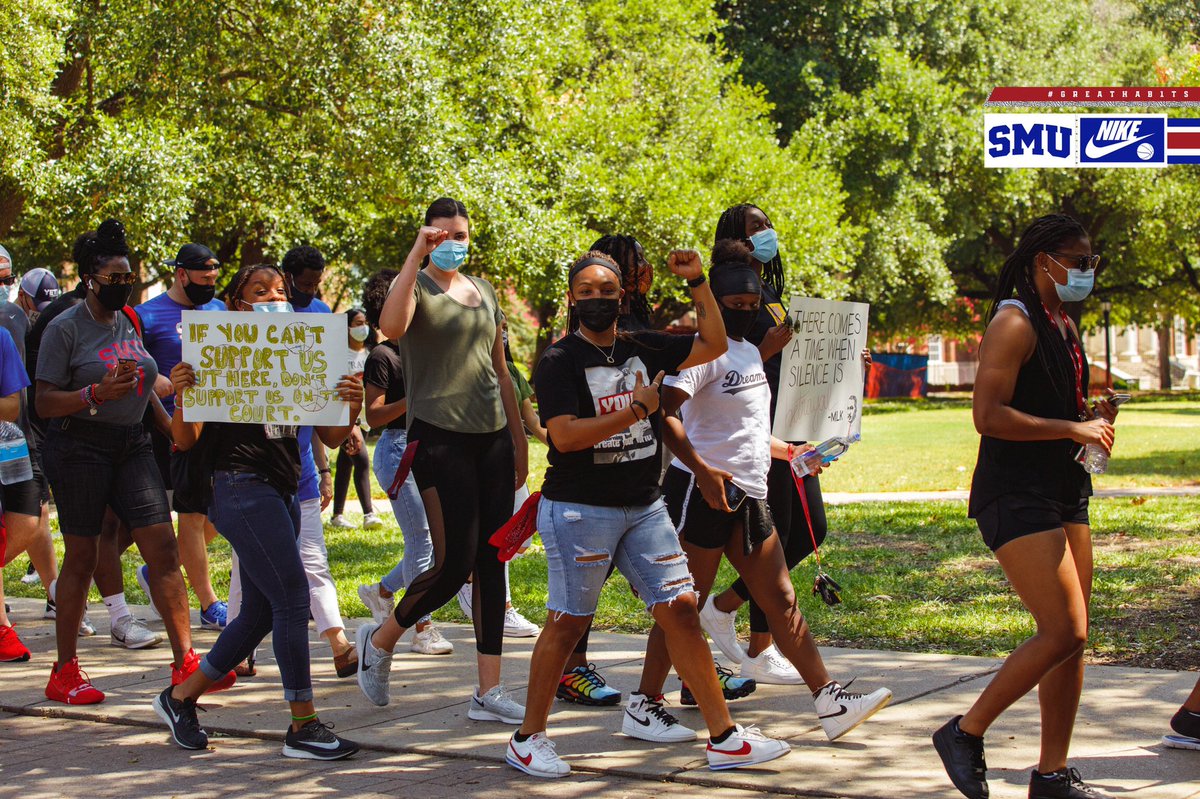 SMUWBB's tweet photo. Super proud of our Women’s Basketball Team and the rest of our Student Athletes for expressing themselves and demonstrating unity on our campus! #WorldChangers #ActionSteps https://t.co/0UNHU1i6di