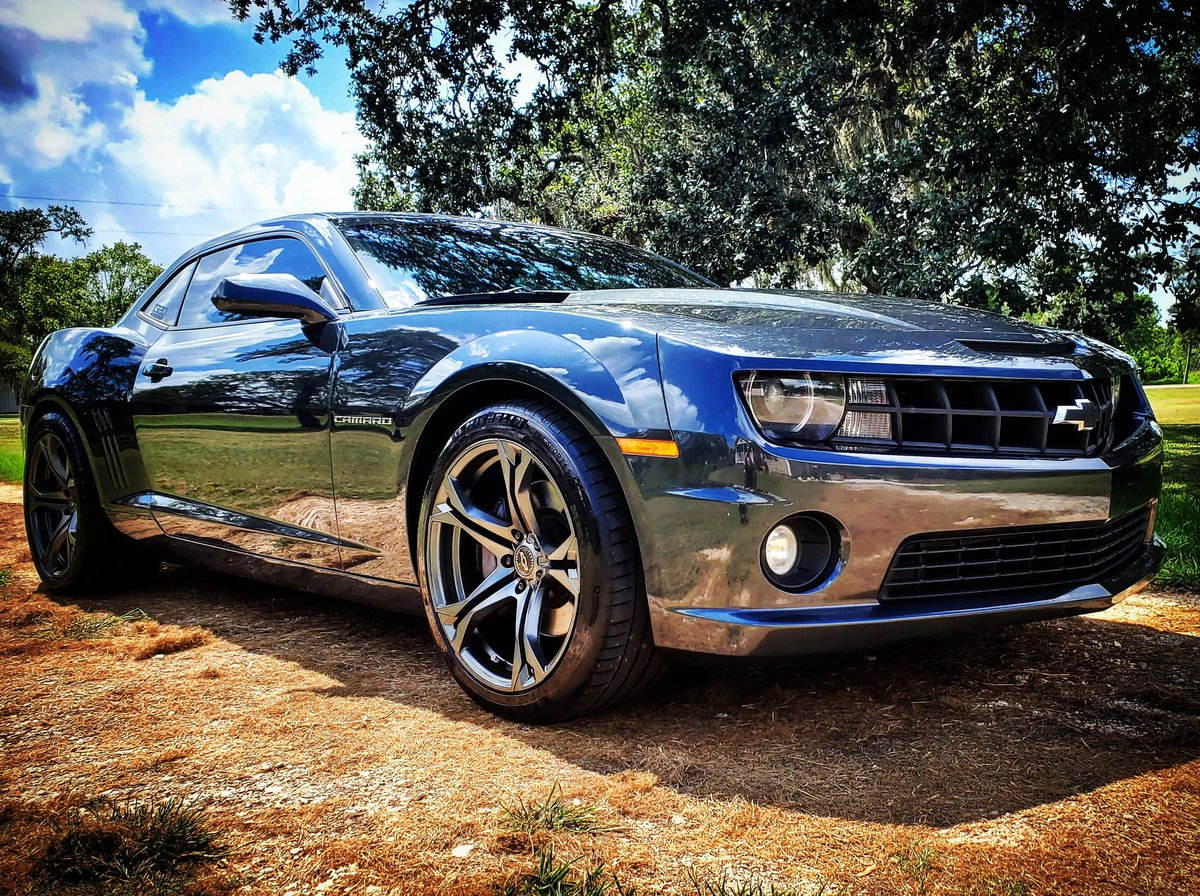 ss_legion's tweet photo. Wifee requested the car this evening while i went to work... so i clay barred it, threw a fresh ceramic coat on it, and shined them all up for her. Bring it back in one piece @xxMrsAmandaxx lol ...
#camaro #chevy #texasspeedandperformance #legion #datlopedoe https://t.co/Dx5rw8d1o9