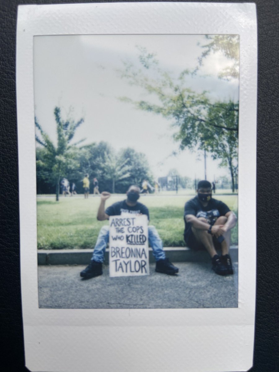HippyPotter's tweet photo. 8.28.20 #MarchOnWashington #CommitmentMarch2020 #GoodTrouble #DC #History #Unite #Rise #America #GetOutTheVote #BidenHarris2020 #DORiS #peace #love #music https://t.co/zO9Ge2Z2dF