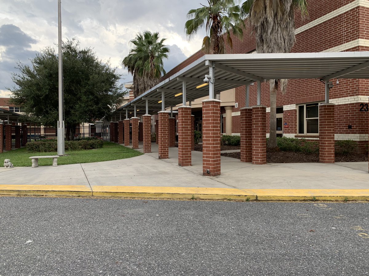 Amazing Week at UHS Twitter Friends. We were combining like terms, analyzing poetry, applying the scientific method and describing historical time periods.🖤🧡🖤🧡 UHS #Learning #BeTheBestU #WeAreUmatilla <a href="/lakeschools/">Lake County Schools</a> <a href="/thomasgerds/">tgerds3</a> <a href="/1pyatta/">Andrea Pyatt</a>