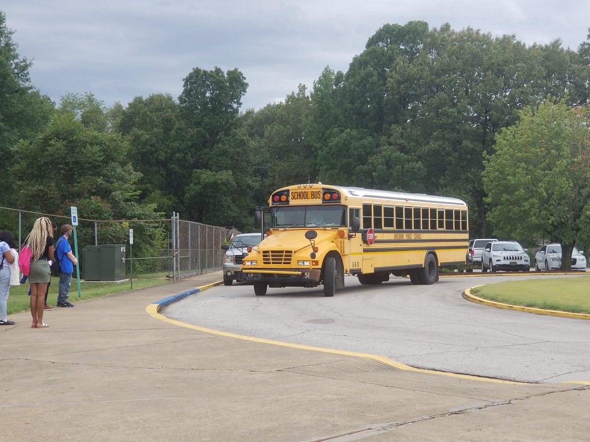 DrJeffGiovanni's tweet photo. So proud of all of our students this week!! In unprecedented times, they have all responded very maturely. Last bus is fumigating before taking the second load. Dedicated to keeping all safe! Proud to be a Cane!! #OTR #SafetyFirst #1stWeekDown 
@JPSHurricane @jhsprincipalotr https://t.co/ezLNzEj7mu