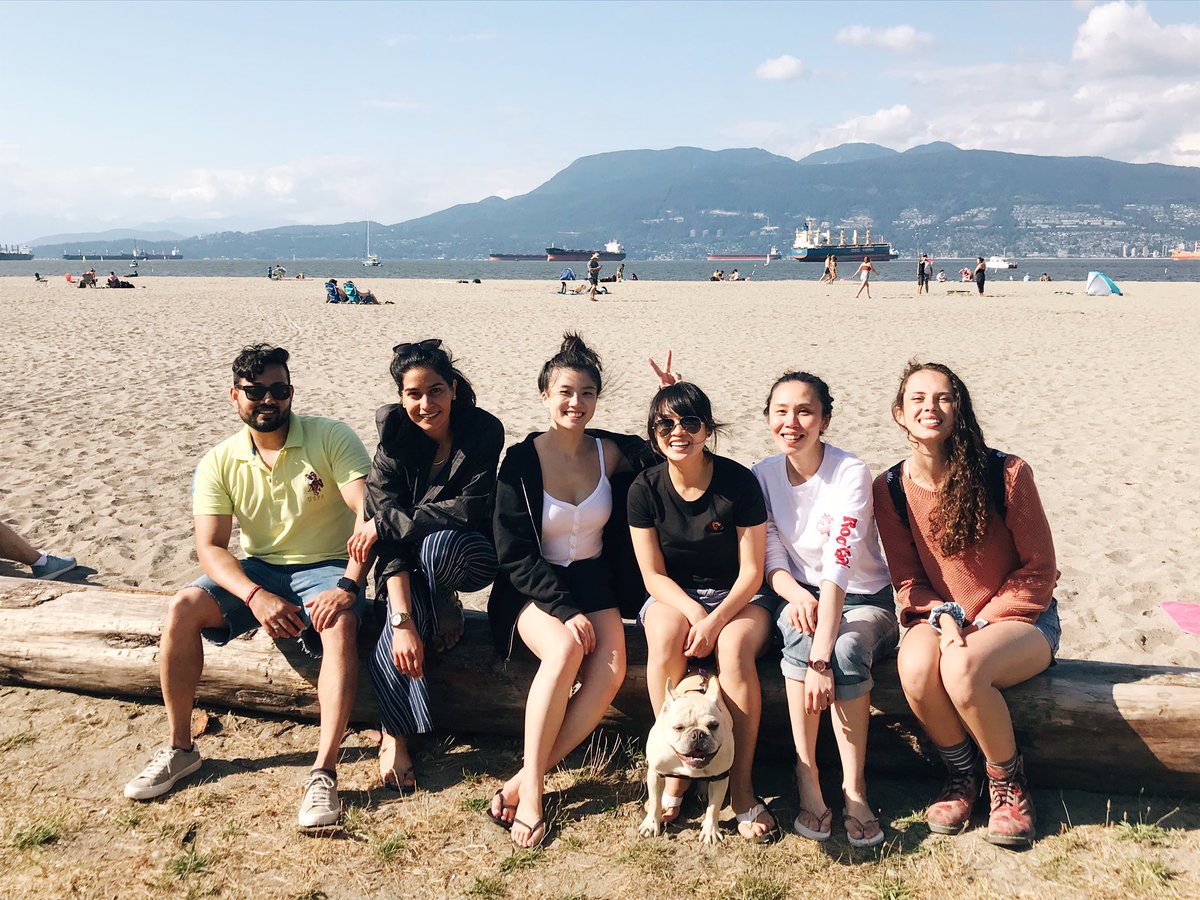 ToothBoothMain's tweet photo. Team #toothboothca is seizing the tail of summer! #teamouting #toothboothmain #mainstreetdentist #vancouverdentist #yvr #jerichobeach #SummerVibes https://t.co/Mmcg9R5aP8