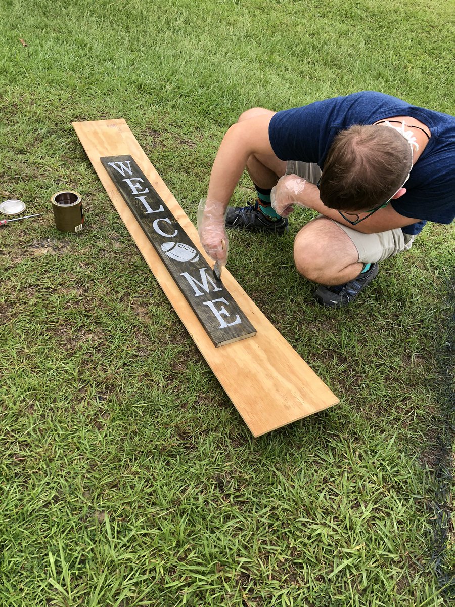 WorkshopWildcat's tweet photo. These @RichmondHill_HS wildcats have been busy getting their shop ready! #BetterTogether #VocationalLearning https://t.co/amm6SUF2Ys