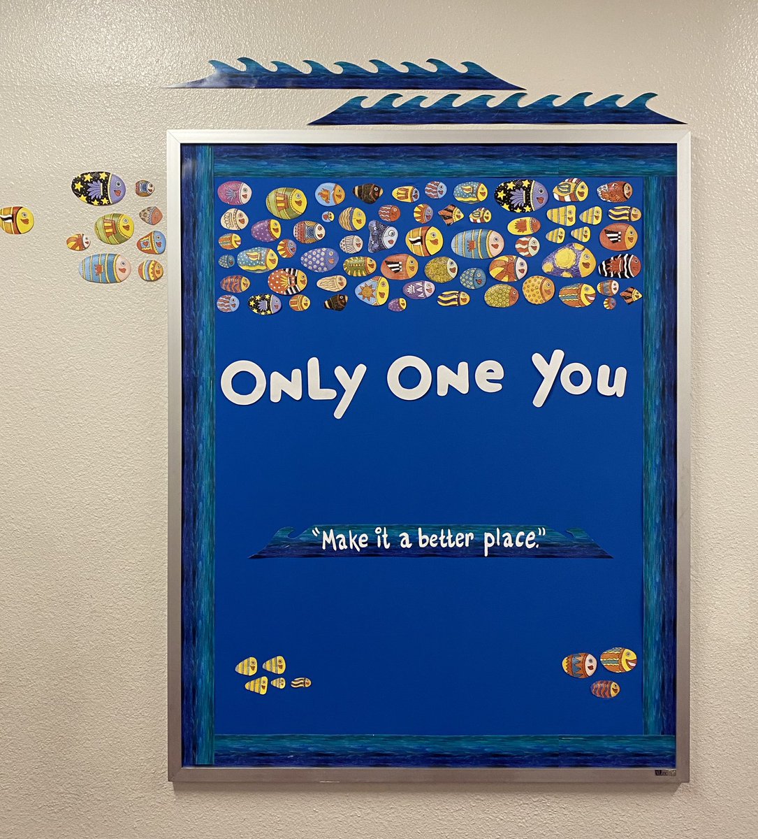 BTW_HCPS's tweet photo. Enjoying every moment of walking through our hallways and reading each bulletin board! We are ready to see our HORNETS! 💜🐝💛 @HcpsMath  @HCPSTitle1 #WeRfamily #CreativeTeachers https://t.co/0s08FEoxtv