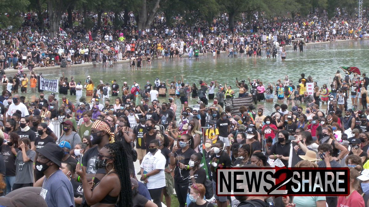 I also today filmed a unique, roving uncut crowd shot during the speeches of MLKIII, Al Sharpton, and the families of Jacob Blake, Breonna Taylor, and George Floyd.Screenshots below. Since I didn't get to livestream, I will premiere that totally uncut, but it will take a while.
