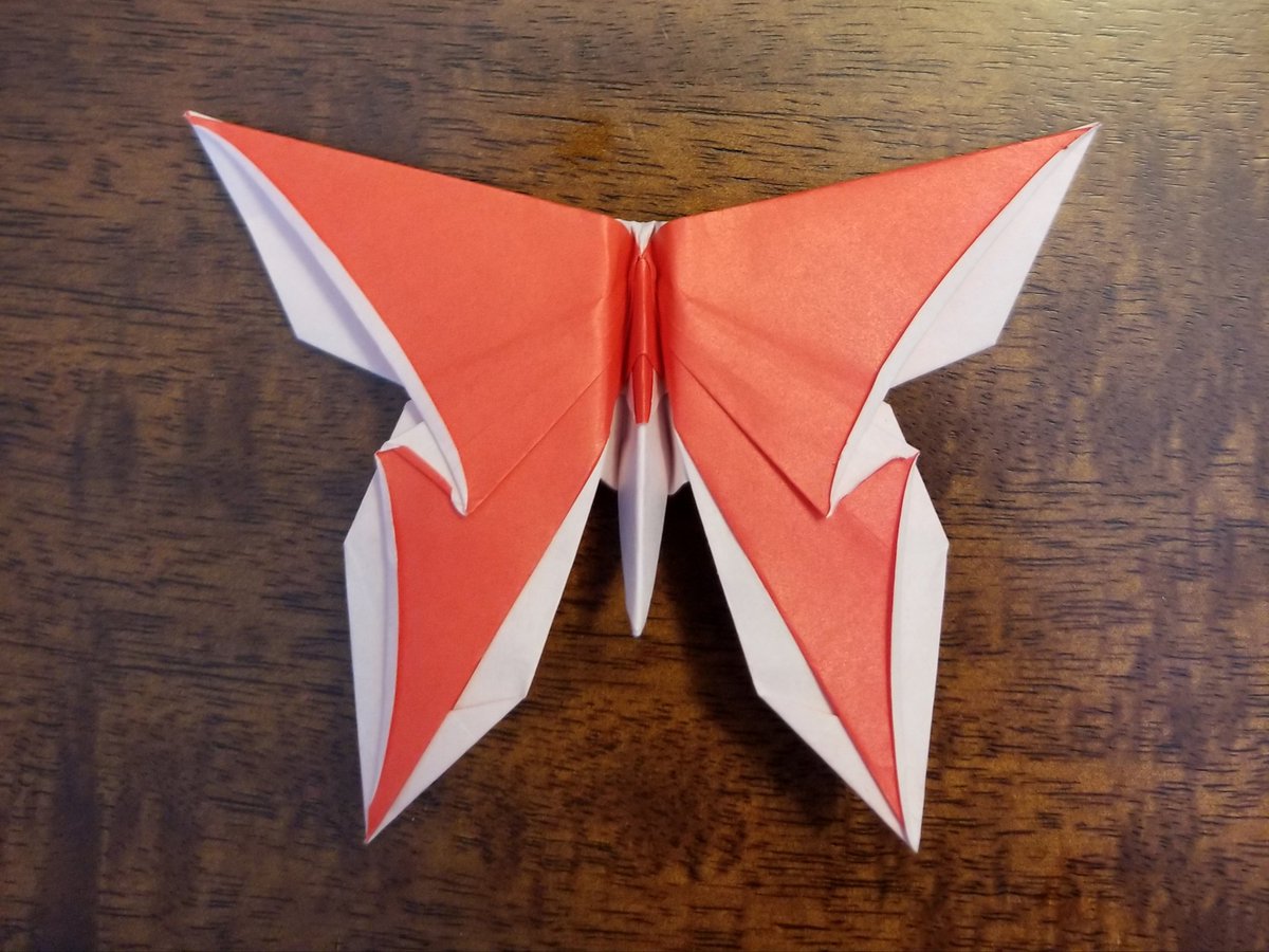 CryptoArmadillo's tweet photo. Butterfly for Wendy Zeichner by Michael LaFosse using 15cm x 15cm paper https://t.co/lZkGZvLV3w
