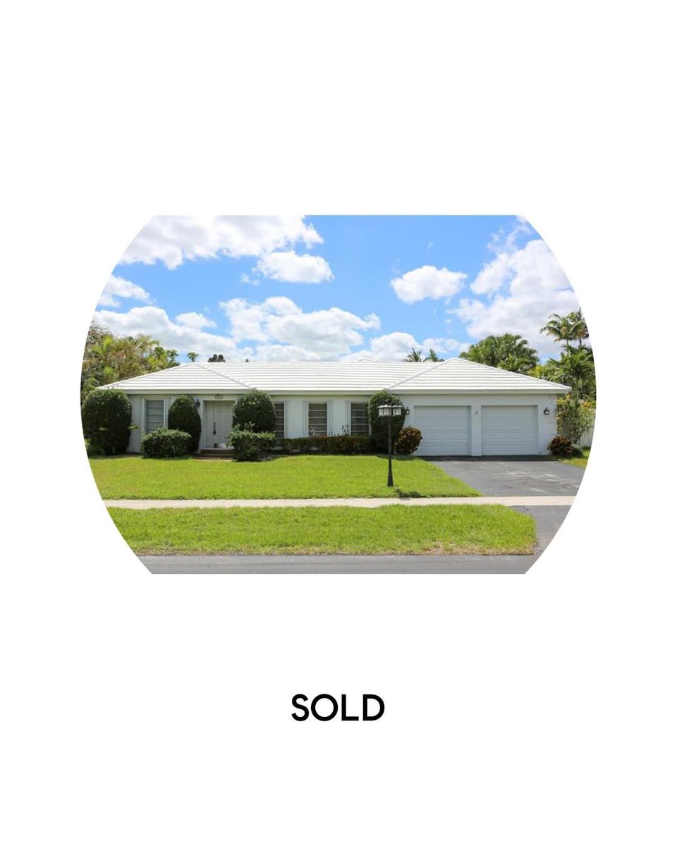 Congratulations to Matt & Kelly on your new home in El Dorado Estates!   
#echeagroup #compassagent #thomasechea #lisaechea #plantationrealestate #eldoradoestates #sell #list #buy