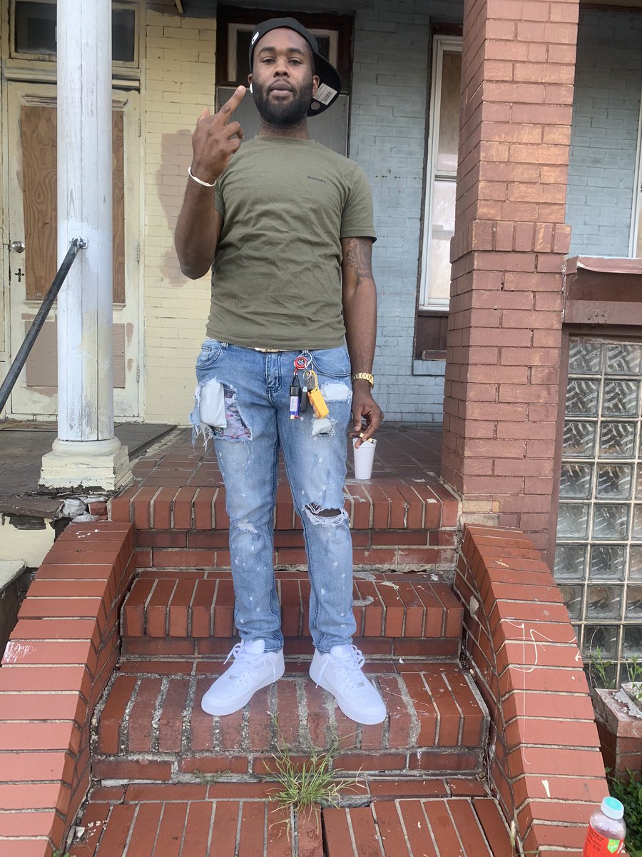 __jbunny06's tweet image. #LLFLIP🐬 #LLCURLY💙🎲