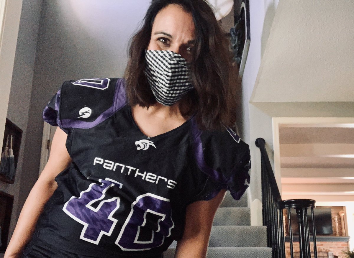 KitchellS's tweet image. Football Mom 2020
It’s game day! @PHSPantherFB