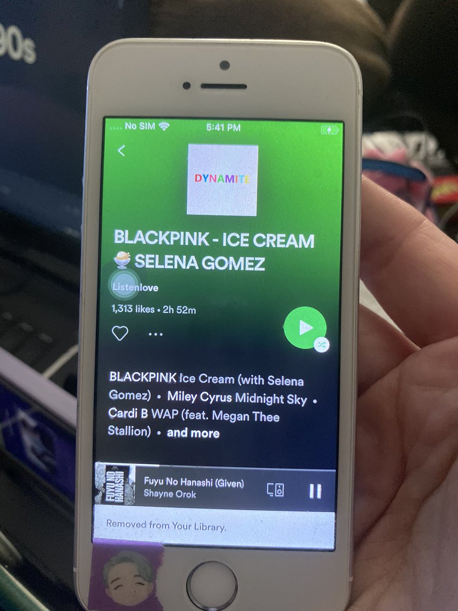 tiggrmommi's tweet photo. #BTSARMY This is why you’re told to keep checking playlists you did not create. Earlier today this was a Dynamite focused playlist. It is now focused completely on another group. 🙅🏻‍♀️🙅🏻‍♀️🙅🏻‍♀️ https://t.co/jcmBEkGQ9g