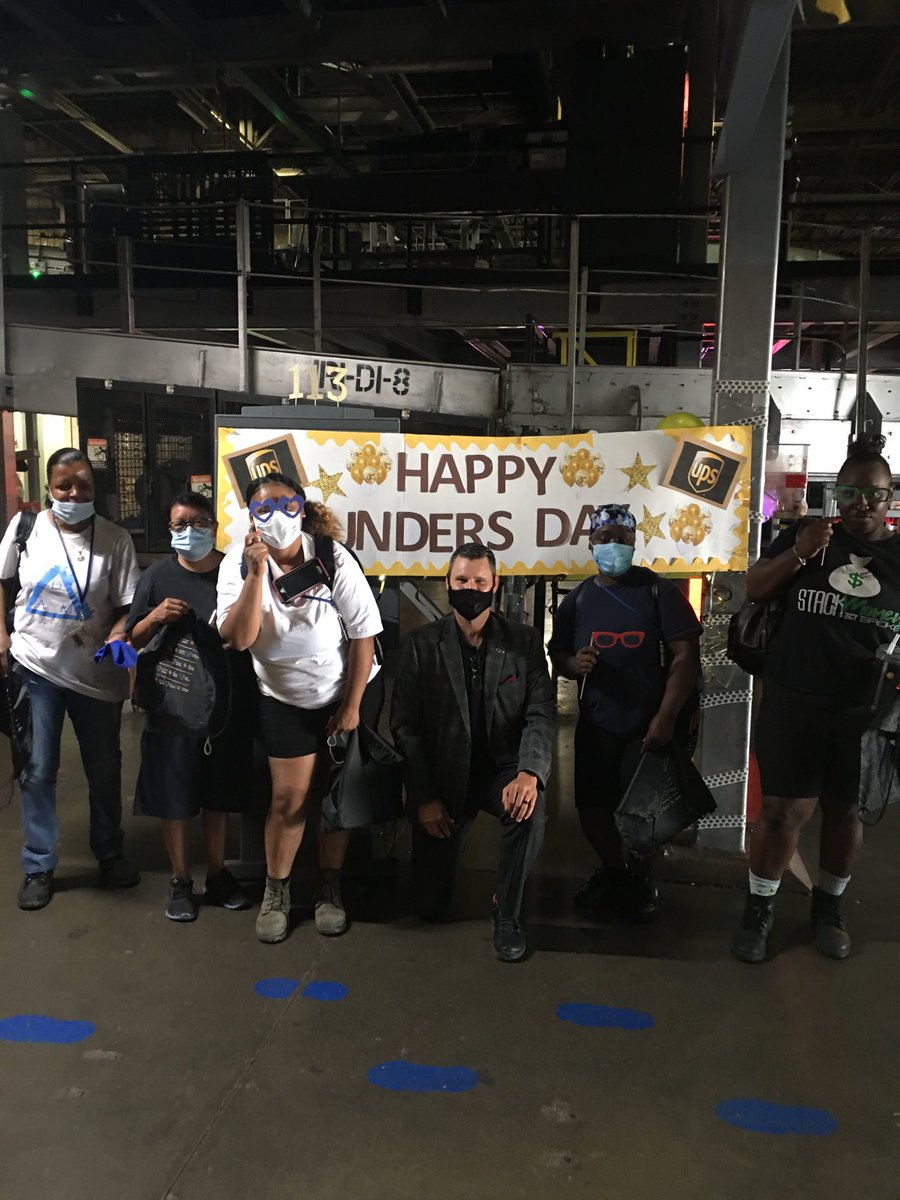 Jsportsnut's tweet photo. Happy Founder’s Day #UPS113 #UPSFoundersDay from the #CACHDay; What a celebration and blessed working for a World Class Organization with #ProudUPSers ⁦#UPSers ⁦@UPS⁩ ⁦@cach_day⁩ ⁦@ExperienceUPS⁩ ⁦@UPSers⁩ https://t.co/STIgbidKBh
