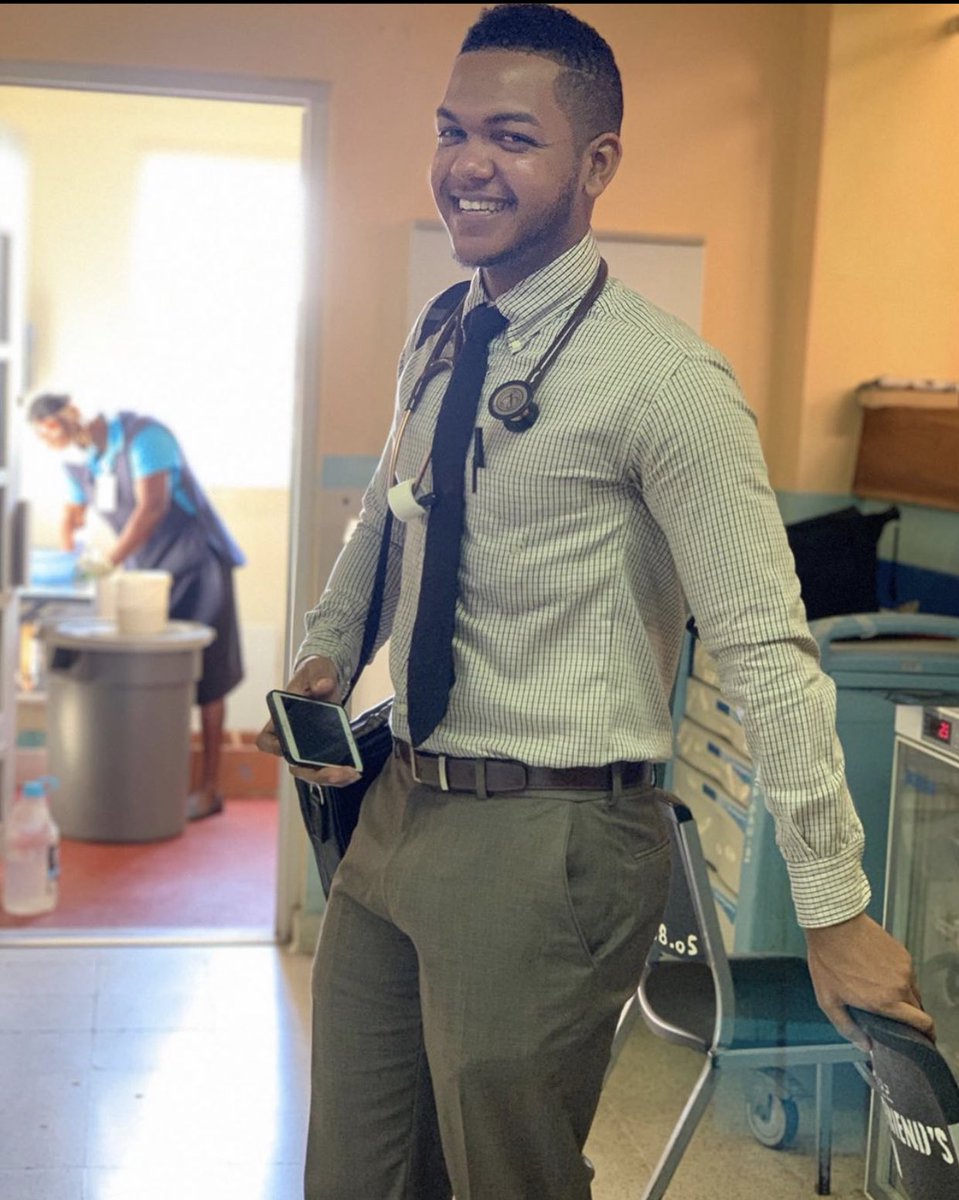 BLOCKCHECH's tweet image. Happy Birthday to Man of Ché and Medical Doctor Jordan Trenchfield 🎉🎊🎉⠀
⠀
Enjoy the day doc 👊🏽 
⠀
#ZumChé⠀
#HastaLaVictoria ⠀
#ThisIsChancellor