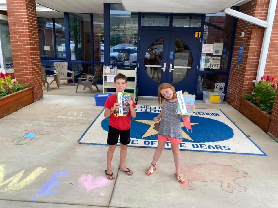 BallwinLibrary's tweet image. Library is back and curbside is open!!! @rockwoodschools #thisisOURballwin #RSDlibraries