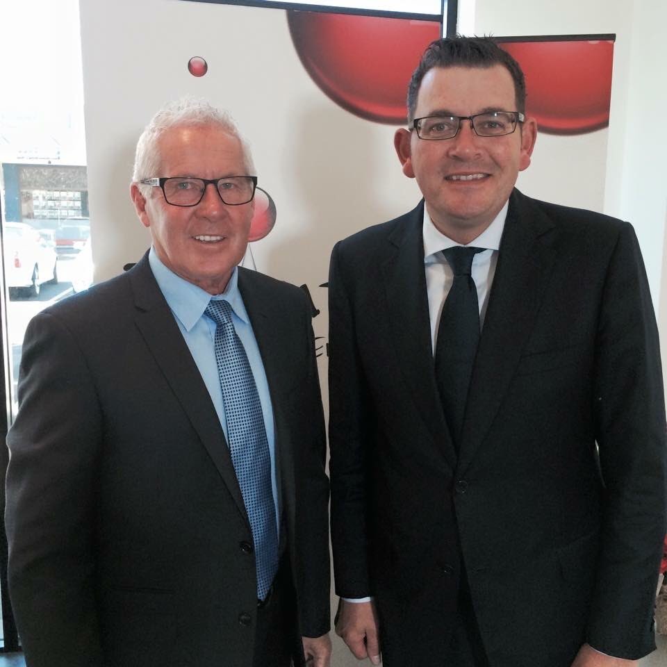 #IStandwithDan In over 500 interviews involving dozens of politicians from all parties I can honestly say that ⁦<a href="/DanielAndrewsMP/">Dan Andrews</a>⁩ was the most honest &amp; direct &amp; after 4 times got to know him well
The other memorable one was ⁦@markdreyfusQCMP⁩ Attorney General #auspol