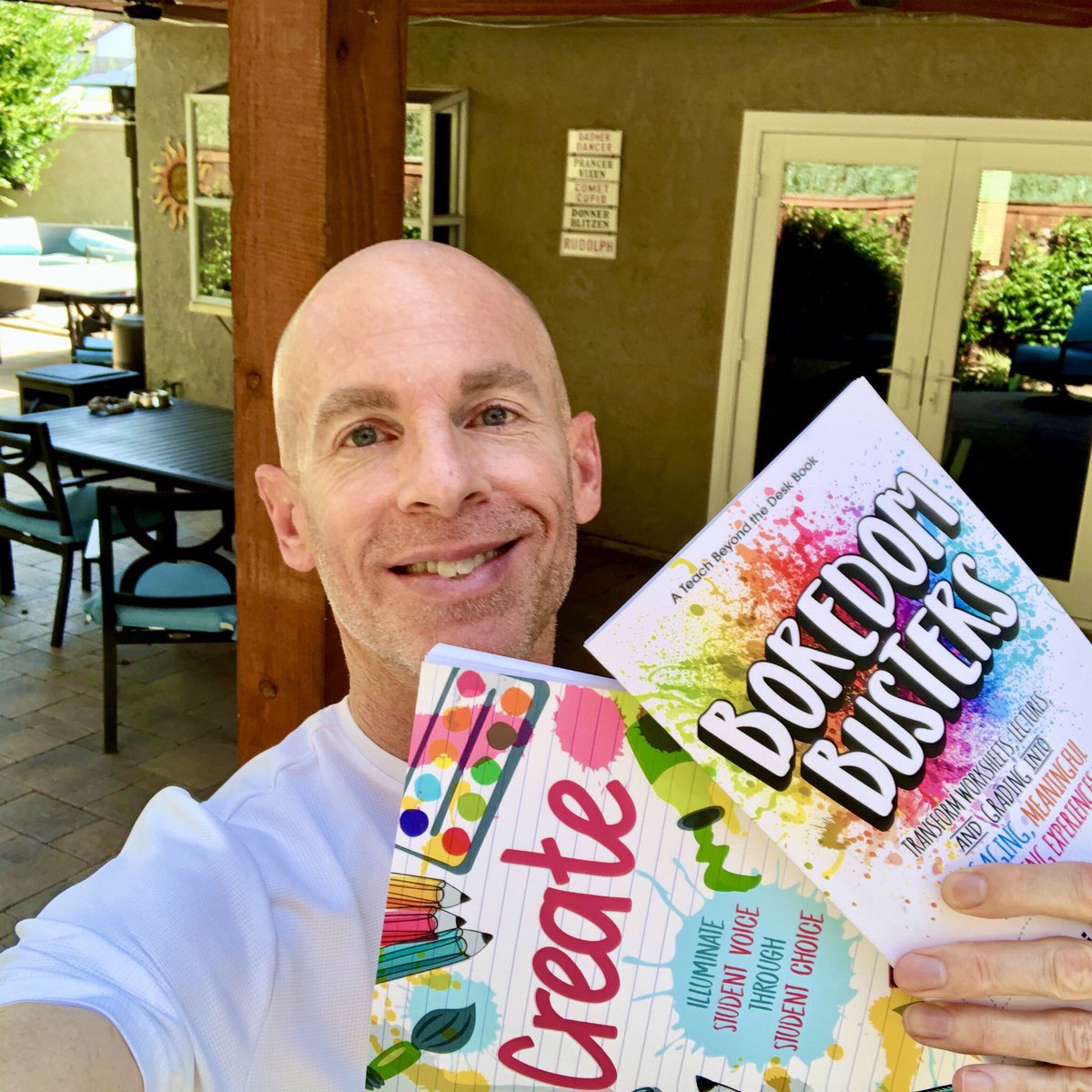 burgessdave's tweet image. ⚡️⚡️⚡️⚡️⚡️
MORE #RemoteLearning activities!!! 
This time contributions from he incredible @inc_yv, #createbook author @Bethany_Petty, &amp;amp; #BoredomBusters author @Beyond_the_Desk!!! Thx, Yaritza, Bethany, &amp;amp; Katie! daveburgess.com/more-remotelea… #tlap #distancelearning #dbcincbooks