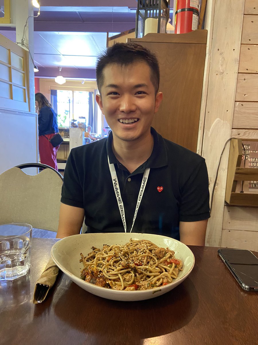 nicofaraone's tweet photo. Lunch celebration for the awesome Vincent @vinc726 that completed his co-op term in Faraone’s lab @nicofaraone ! Looking forward to have you back to start your honour project! @AcadiaChemistry @AcadiaU https://t.co/YrW7SfxXHX