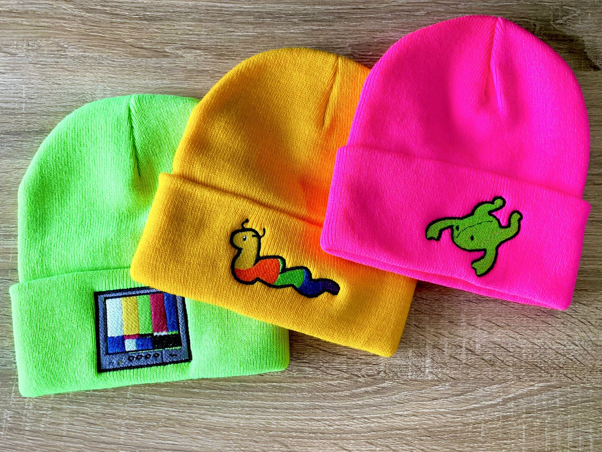✨PupLion’s Grand Opening Giveaway!✨
1 Winner will receive a beanie of your choosing!🐶🦁

To Enter:
⭐️Follow
⭐️RT &amp; Like this post
⭐️(Optional) Comment what you’d get!

🌈If this post gets a lot of attention we’ll add some extra prizes!
🔥Ends on September 4th at 11:59pm EST!🔥