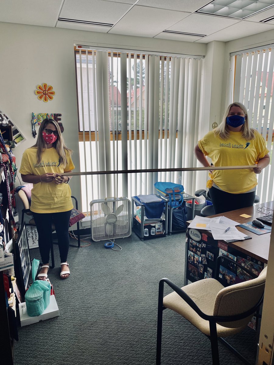LU_activities's tweet photo. Today we welcomed our Orientation Leaders back to campus (and a few virtually) to begin our final prep for opening fun for all new students! Jenny and Santina were so excited and 6 ft a part (and smiling under our masks)! #laserpride #llww2020 πππ· https://t.co/gzzEsxg8fE