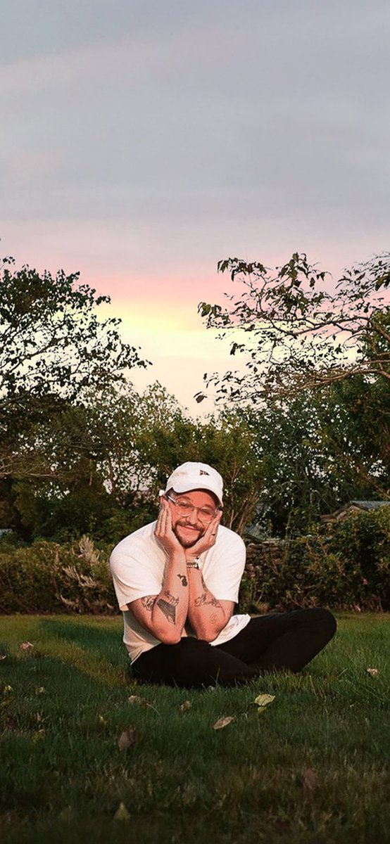 Made an iPhone XR wallpaper edit for @casanovaerin. Thought you might enjoy! 😎 <a href="/QuinnXCII/">Quinn XCII</a>