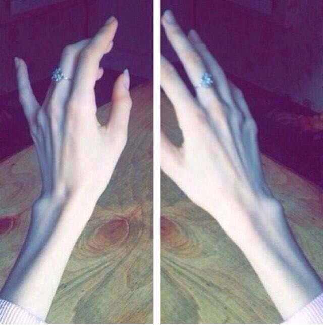 only0calories's tweet photo. ew wtf throw that greasy ass food out rn before i smack the shit outta you

#meanspo #thinspo #handspo #bonespo #proanatwt https://t.co/sAktpXMi86