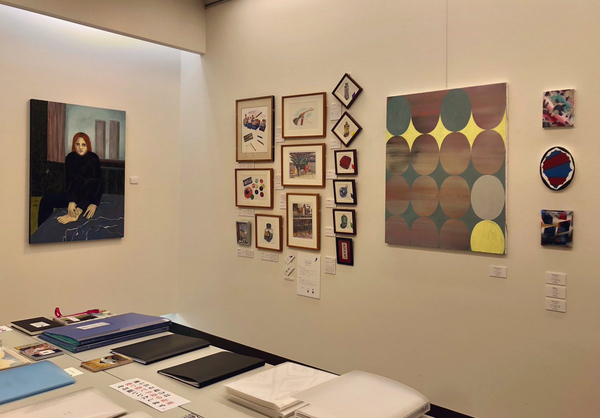 yukirururu's tweet photo. 芝田町画廊にて開催中の企画公募展《 #ESYproject 》見てきた
異彩を放つなちょ作品必見💉💥
原画は実物見るに限るね、本当に
18人の作家さんの作風、様々でおもしろいよー!明日17:00まで
#芝田町画廊 https://t.co/q4sOM1l2Q6