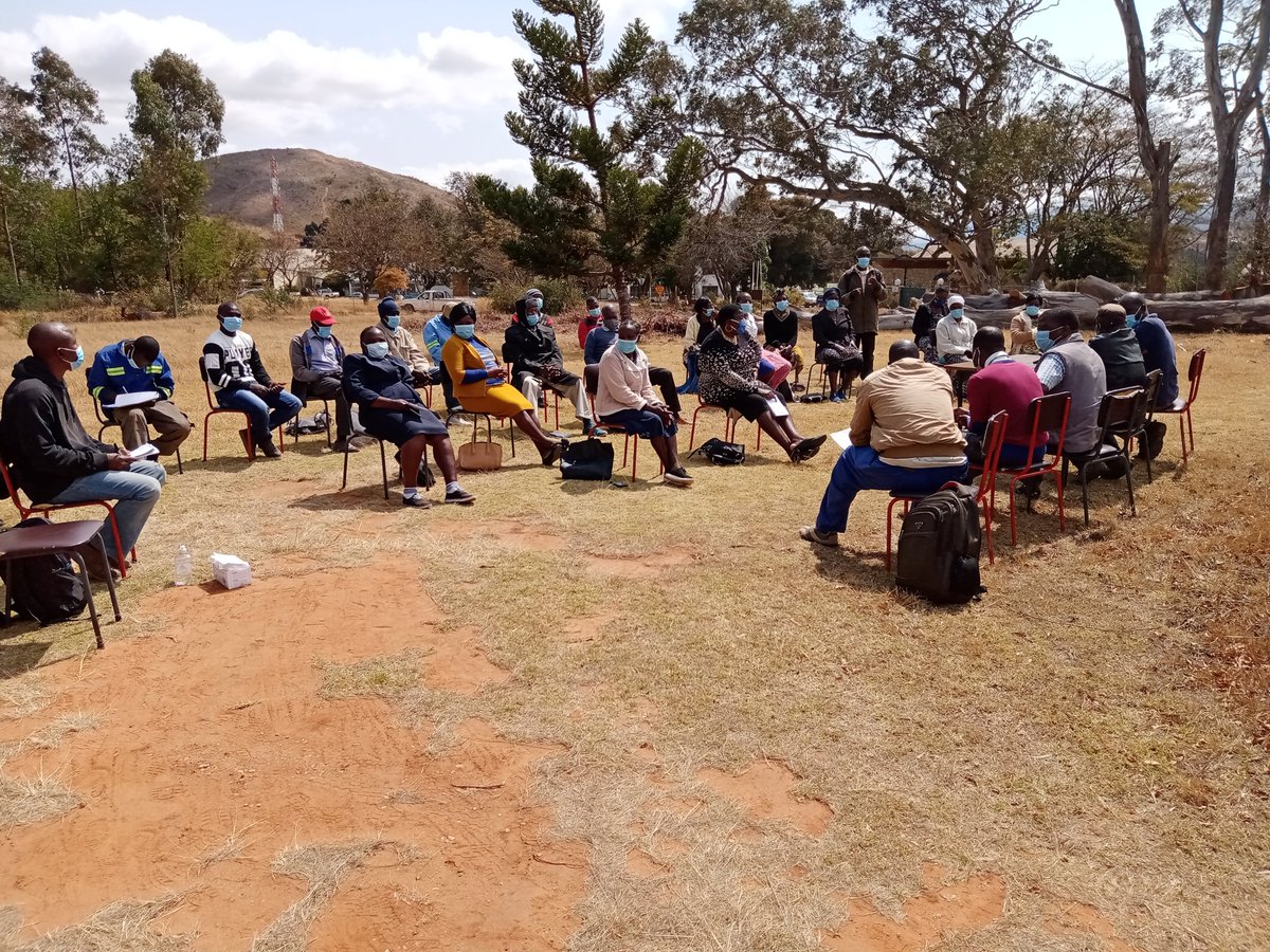 dorcasmatangi's tweet photo. #2wt saved the day transporting benches at a #stakeholder engament with our SPs. @AgritexS #DA Nyanga #DAEO Nyanga @MoLAWRR_Zim #Ministry of SMEs. Their involvement make our SP businesses viable & development a certainity in Nyanga. @CIMMYT @ZRBFZIM https://t.co/jJ0Xy89RlQ