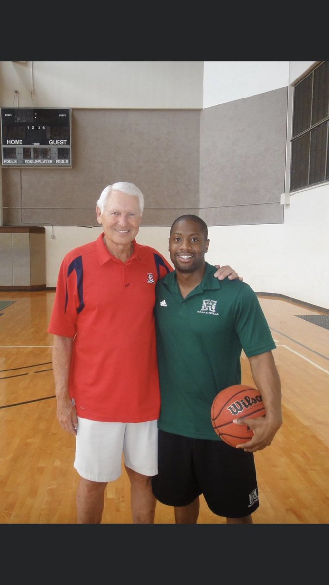 CoachMcMillian1's tweet photo. #RIPLute https://t.co/hJ5G7AayZP