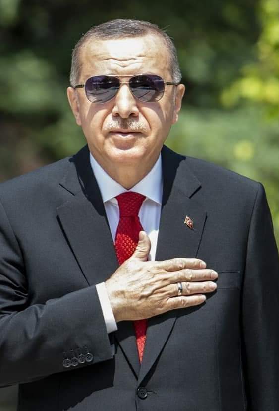 Büyük ve güçlü Türkiye yolunda her daim #ErdoğanınYanındayız