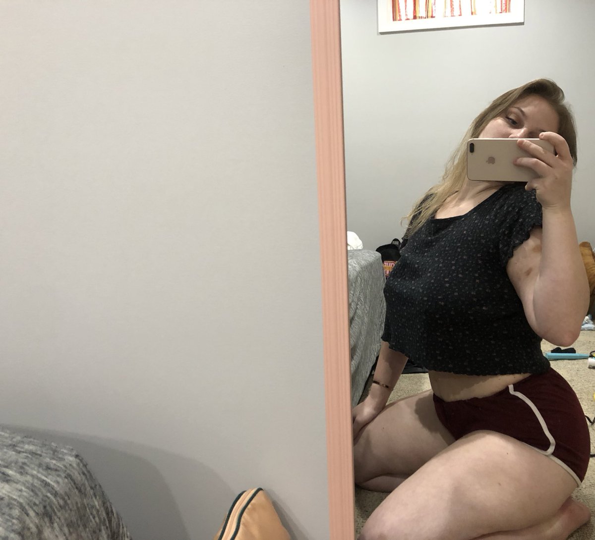 kelsasfuck's tweet photo. 🥝🥝 https://t.co/CCaHSFNPg5