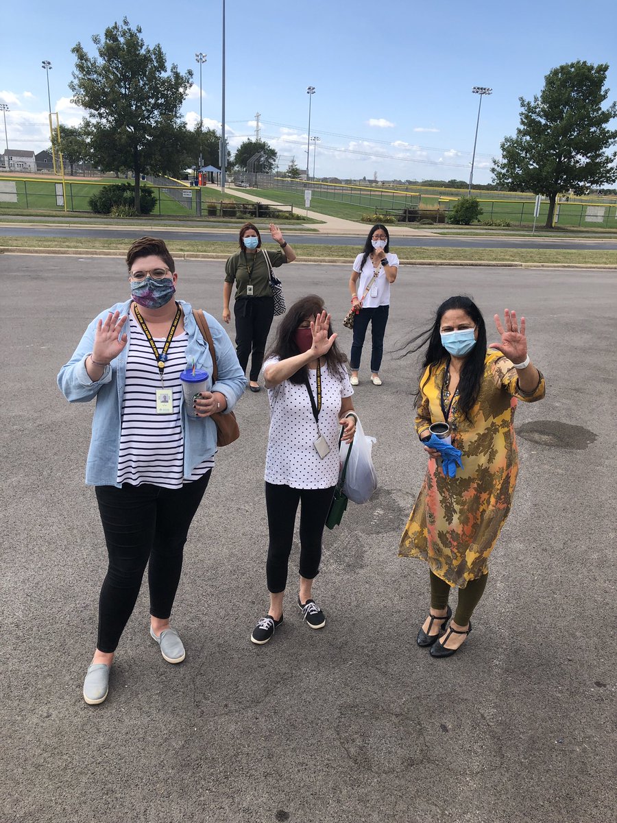 Today we celebrated TA Neelam Bajaj’s 20 years of service to <a href="/ipsd204/">Indian Prairie 204</a> 🥰🎉 We are grateful &amp; proud of the work you do each day in the STEPS Program. We are lucky to have you a part of the 204 family💯👍🏻<a href="/NeelamB99703814/">Neelam Bajaj</a> @brock <a href="/deccarius/">Doug Eccarius</a> <a href="/sharonkickel/">Sharon Alifantis-Kickel</a> @jnzoura <a href="/HoogveldShannon/">shannon hoogveld</a>