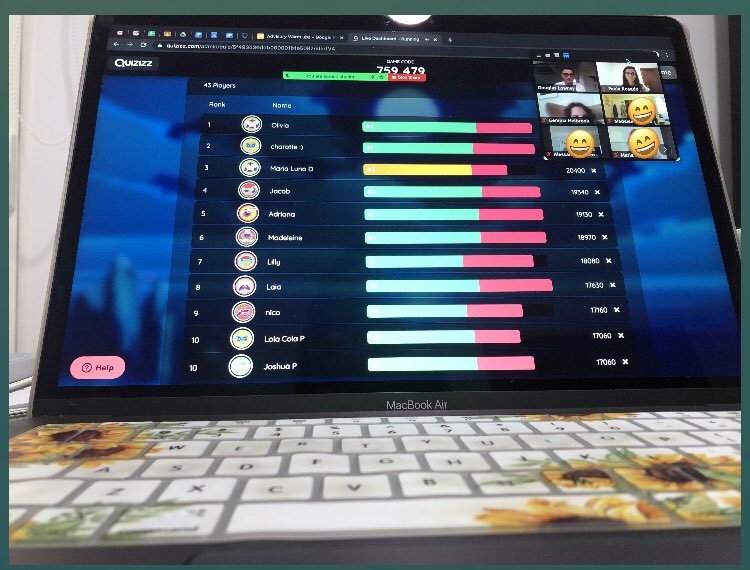 PaulaMissG's tweet photo. Successful assembly with @quizizz Fun and engaging. #distancelearning #remote #advisory @LaScuolaSF https://t.co/HWdQHU6SP7