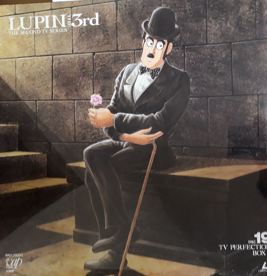 One more for tonight & I adore this poster, Pops as Charlie Chaplin is so perfect This Laserdisc cover was based off of the Japanese poster for City Lights (1931), I honestly wasn't expecting to find it!