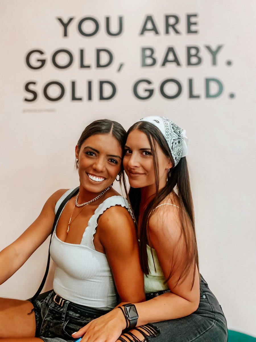 Girls night needs to happen every week🤍