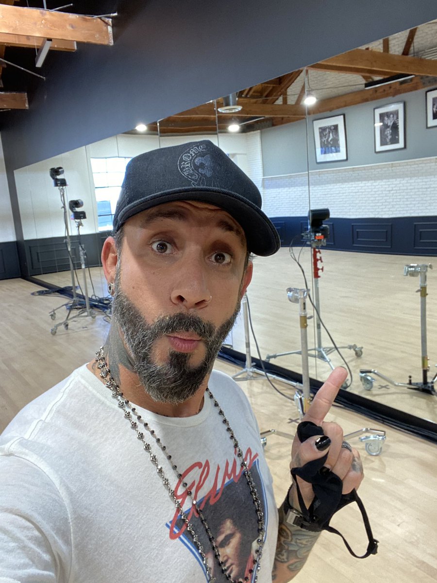 Fa_Oliveira05's tweet image. We support You my love @aj_mclean @backstreetboys #dancingabc ❤
