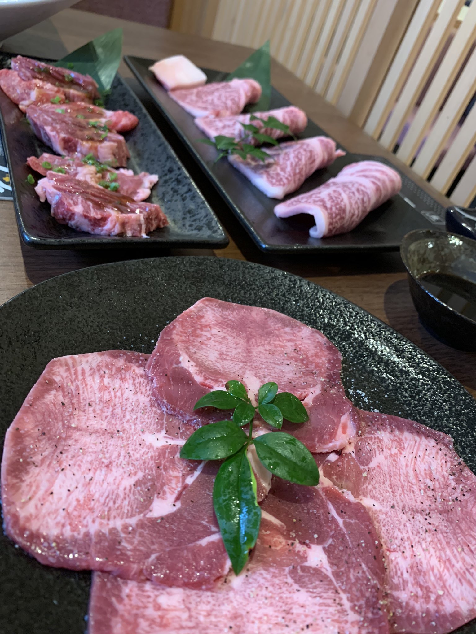 徳島の焼肉アルバイトさん Yakiniku Uhauha Twitter