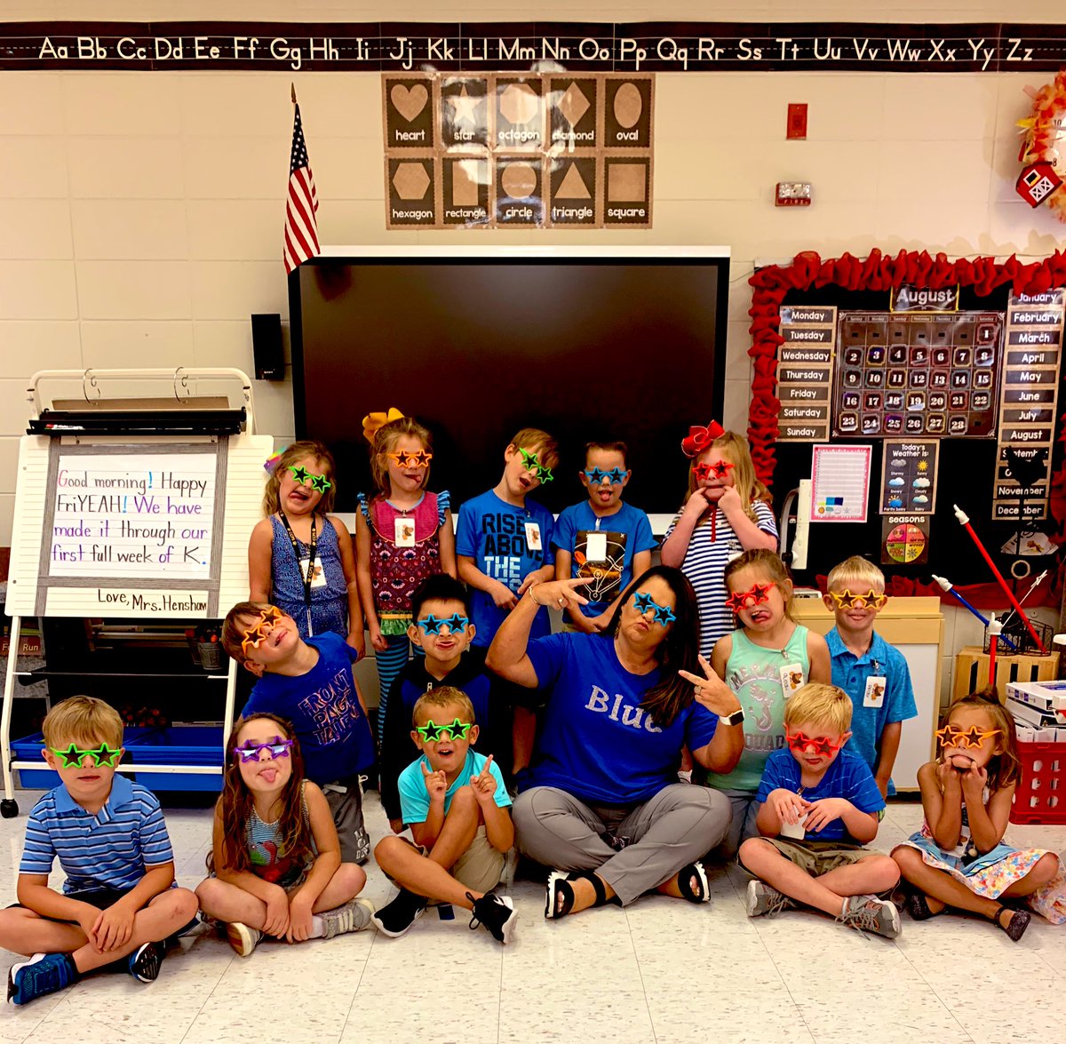 CCPSHENCLASS's tweet photo. Nothing “blue” about this group of Kindergarten Rockstars @cullmanprimary #CCPSBest #iTeachK 
We’ve had a great first full week of school @CullmanSuper @BOECullmanCity https://t.co/u4aacN9MSp