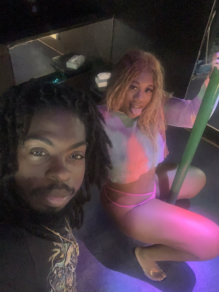 CameronCongo's tweet photo. Worked with the wonderful @queen_belize great scenes today can’t wait to show you guys all the bts stuff on my OF 

https://t.co/XK7BzVZZyT https://t.co/NTx06PjD0W