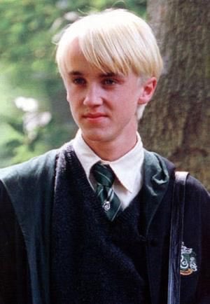 draco malfoy - this is a GAY ASS MF!!! you’re gonna tell me i’m WRONG?!?
