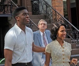 내게 채드윅 보스만은 블랙팬서 이전 최초의 아프로-아메리칸 메이저리거 재키 로빈슨을 열연한 영화 ‘42’로 기억되는데, 공교롭게도 오늘이...